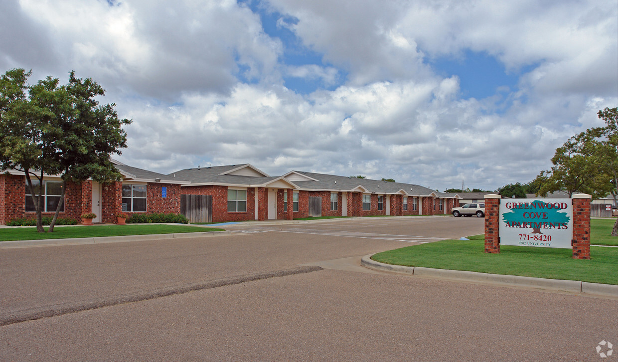 Primary Photo - Greenwood Apartments A