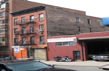 Building Photo - 443 W 54th St