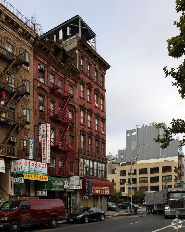 Building Photo - 61-63 Delancey St