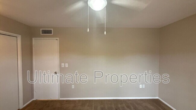 Foto del edificio - 10814 W Saratoga Cir