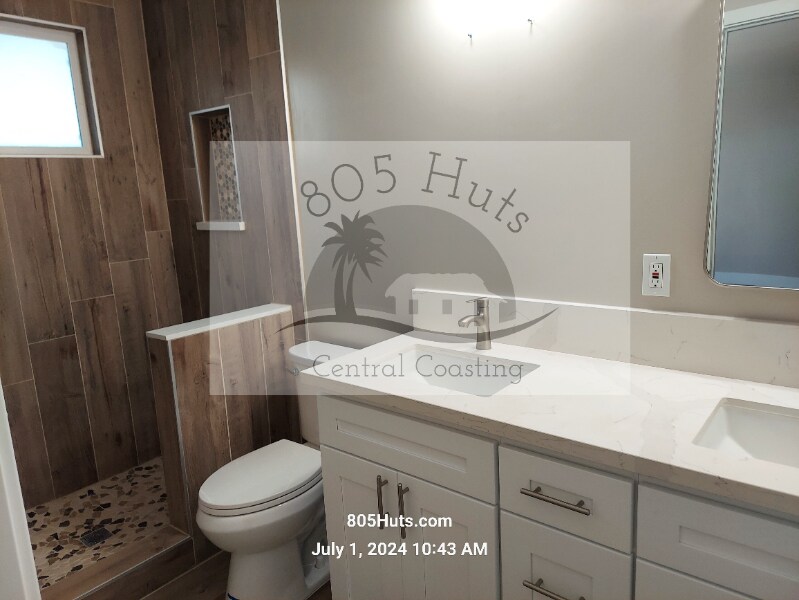 Building Photo - 1076 Rosewood Dr