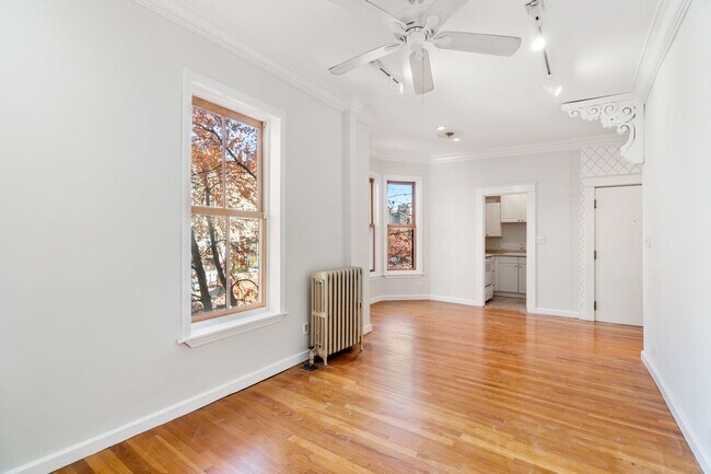 Foto del edificio - 17 Cazenove St