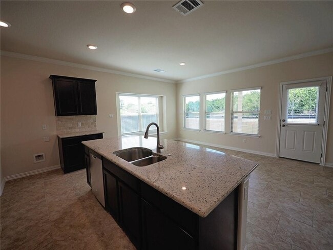 Building Photo - 1308 Camino Ct