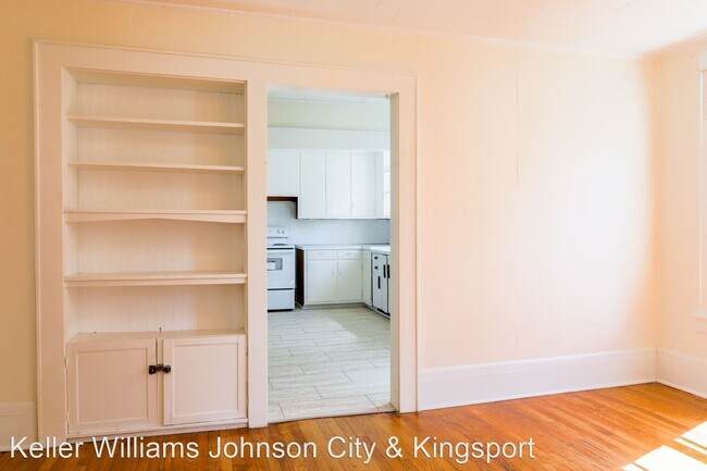 Building Photo - 2 br, 1 bath House - 616 HillCrest Drive