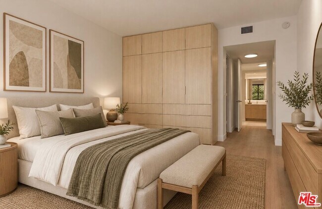 Foto del edificio - 320 N Maple Dr
