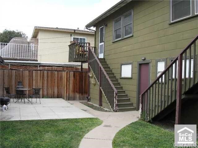 Building Photo - 127 W Brookdale Pl