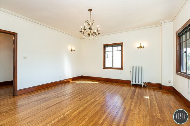 Foto del edificio - 436 Sunny Slope Ave