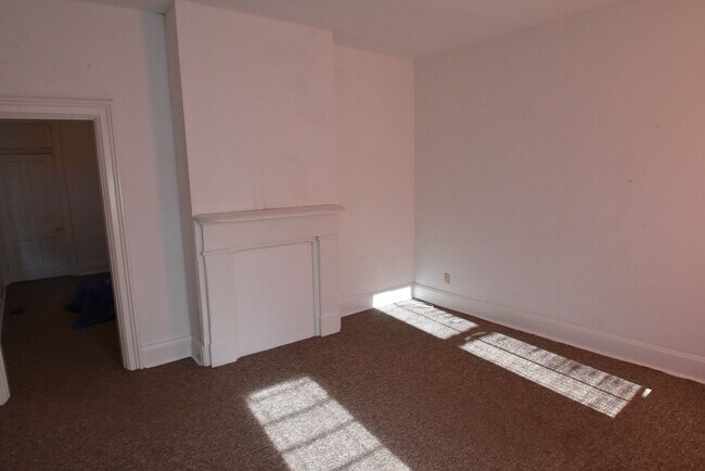 Building Photo - 56 E Prescott St