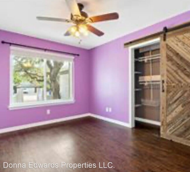 Building Photo - 4 br, 2 bath House - 3003 Lois Circle