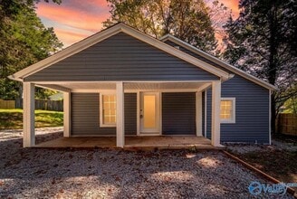 Building Photo - 2809 Garvin Rd NW