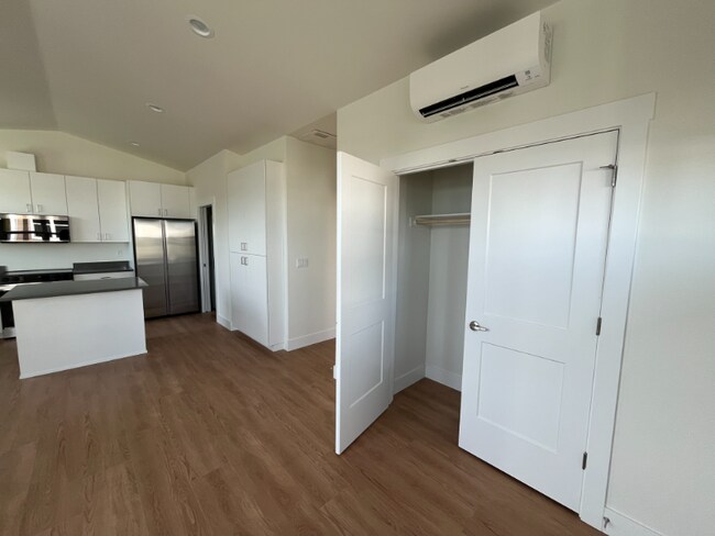 Foto del edificio - 12929 SE Ridgecrest Rd