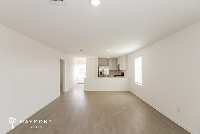 Foto del edificio - 3004 Majestic Sunrise Dr