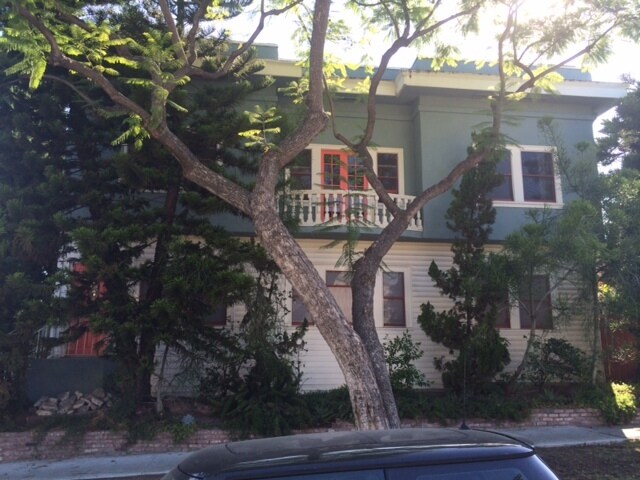 Foto principal - 3170 Rowena Ave
