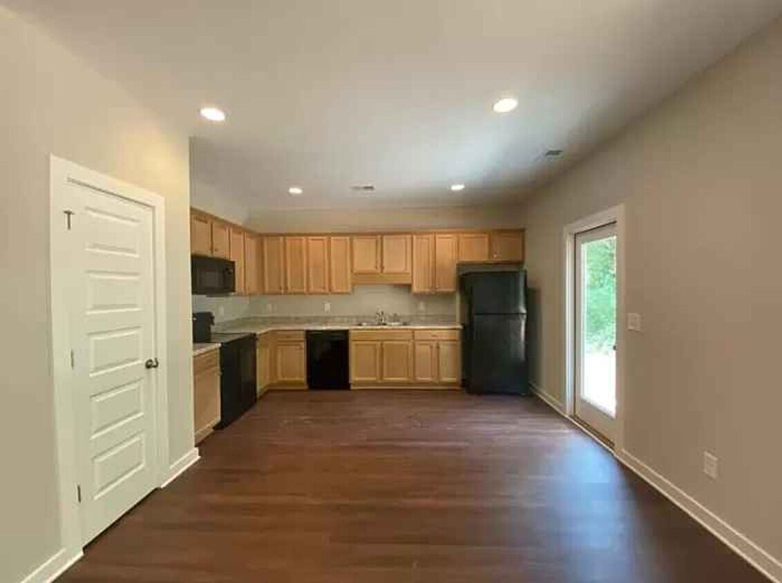 Beautiful home in Lincoln! House Rental in Lincoln, AL