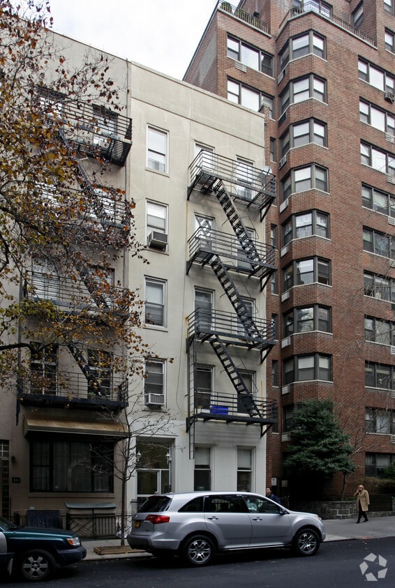 Building Photo - 333 E 52nd St