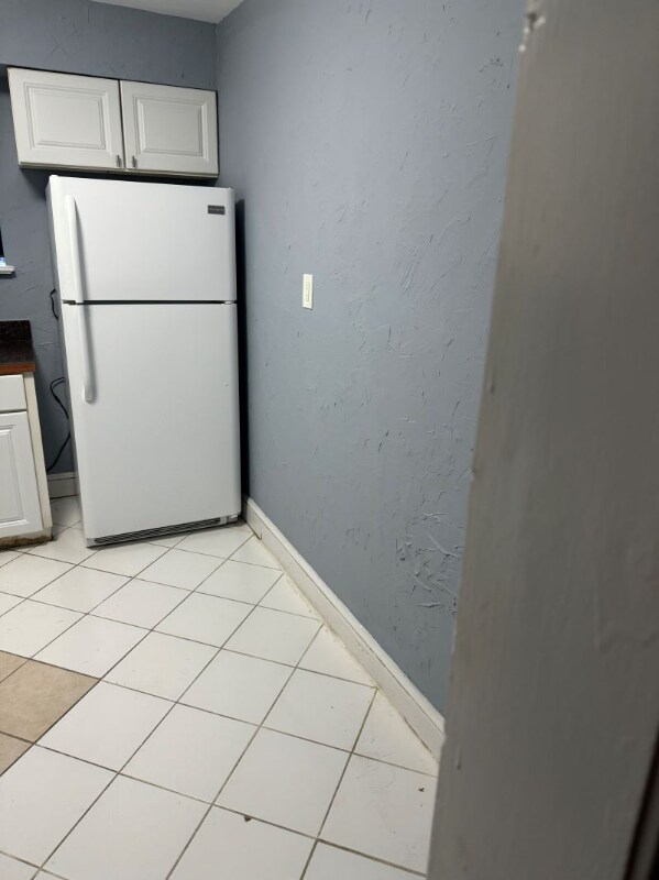 Building Photo - 11408 Cherry Hill Rd