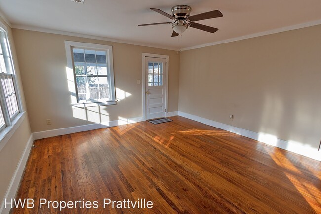 Building Photo - 2 br, 1 bath House - 103 SW Main Street