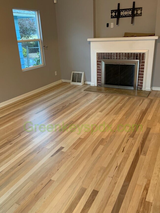 Foto del edificio - 2-Bedroom 2-Bathroom House in NE Portland,...