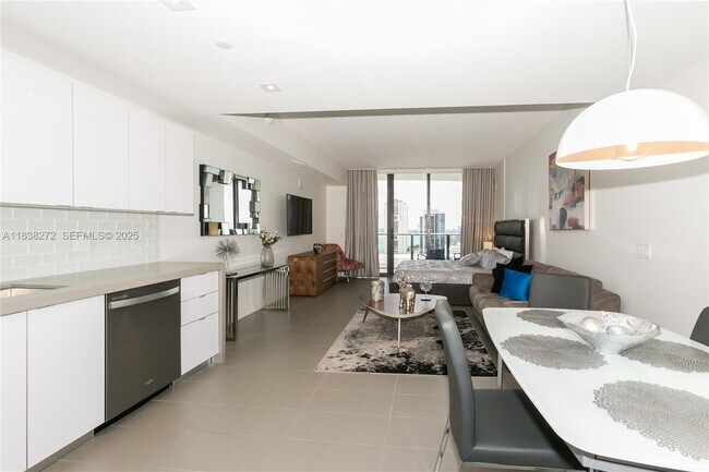 Foto del edificio - 1600 NE 1st Ave