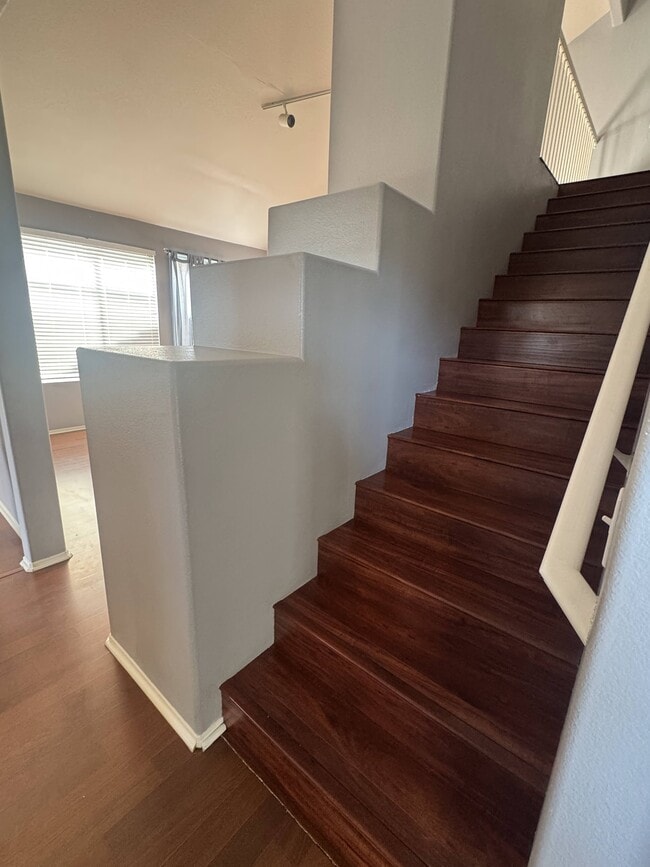 Foto del edificio - 5962 Turnberry Dr