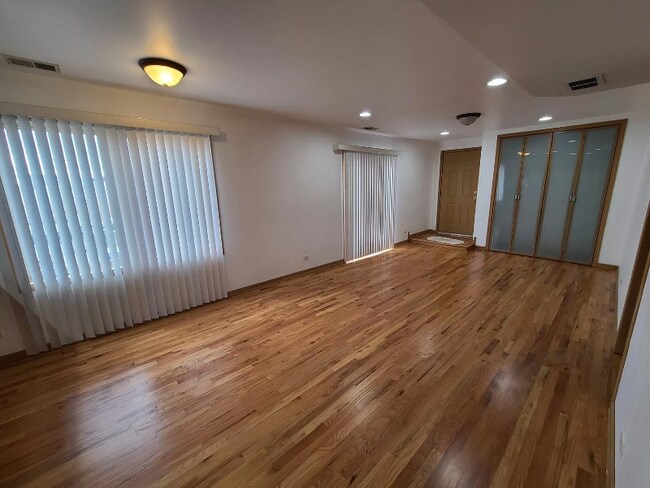 Foto del edificio - 7216 W Altgeld St