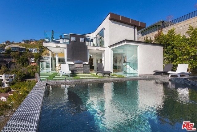 Foto del edificio - 1623 Viewmont Dr