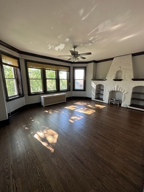 Building Photo - 1526 W 89th St