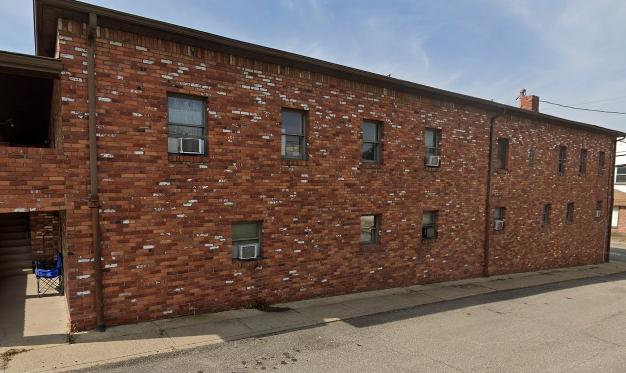 Building Photo - 1940 Smith Township State Rd
