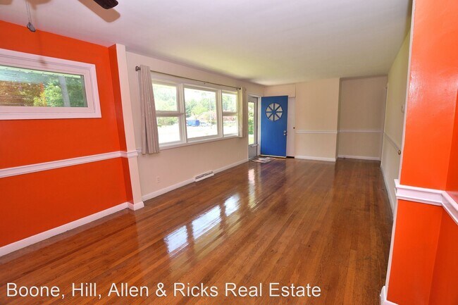 Building Photo - 3 br, 2 bath House - 312 Oakdale Rd