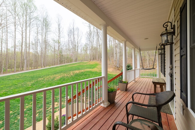 Foto del edificio - 1635 Dorset Meadows Ln