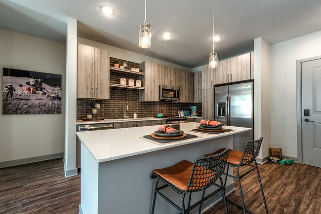 Apartment Kitchen - The Point at Ridgeline