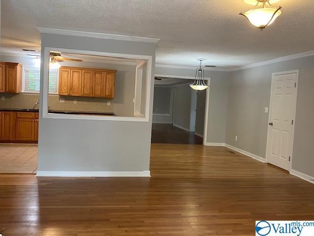 Building Photo - 8511 Louis Dr SE