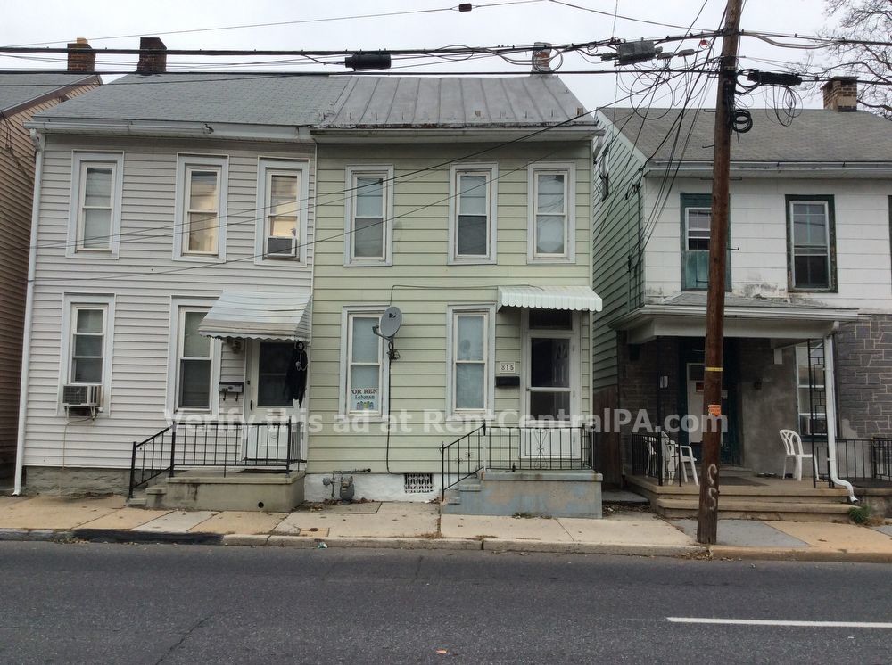 Primary Photo - 815 Locust St