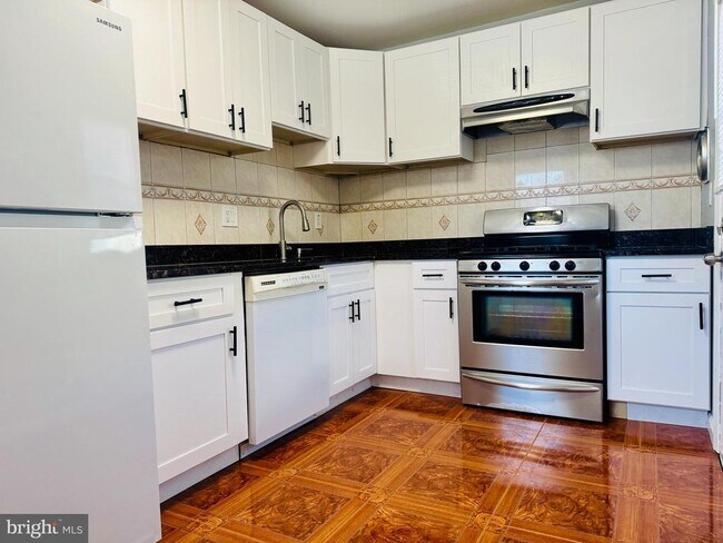 Foto del edificio - 2 Durness Ct