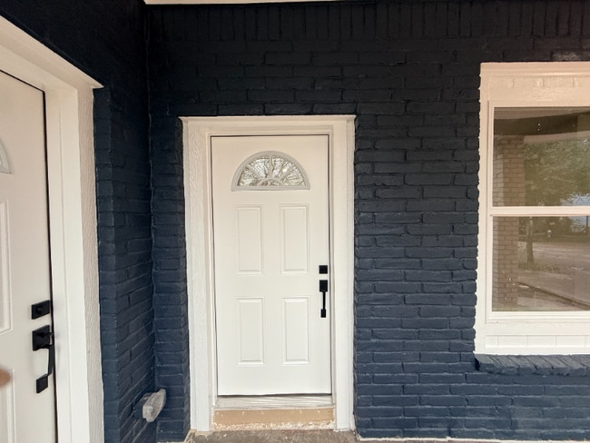 Building Photo - 1519 McKee St