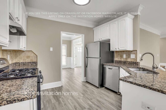 Foto del edificio - 875 Creekdale Dr