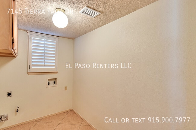 Building Photo - 7145 Tierra Taos Dr