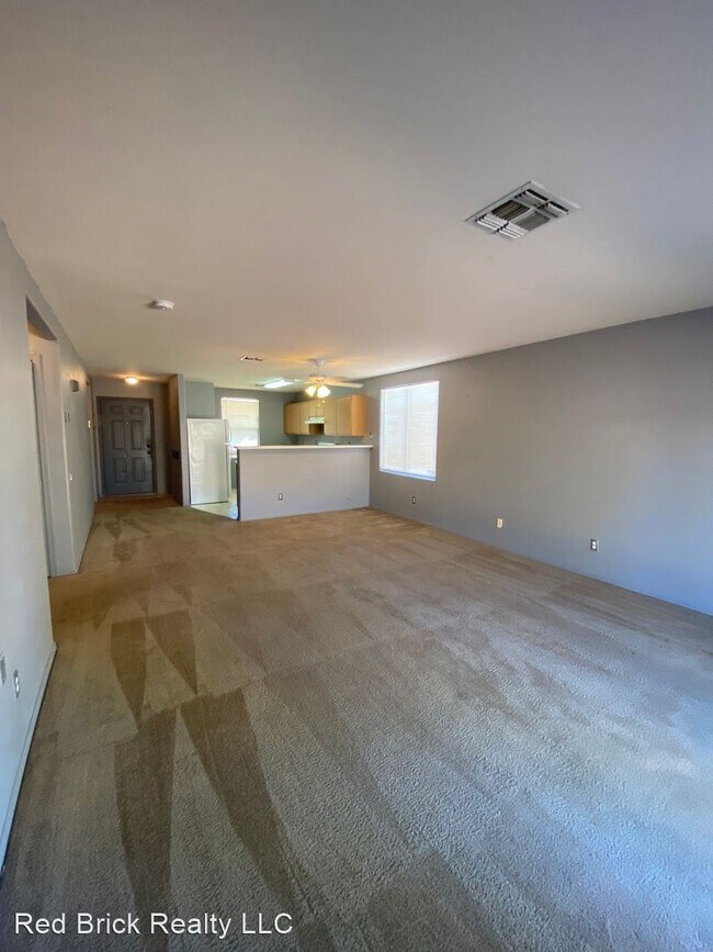 Building Photo - 3 br, 2 bath House - 1892 W Renaissance Ave