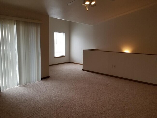 Foto del edificio - 106 Marks Way New Lisbon, WI 53950