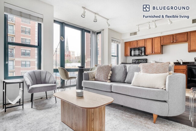 Building Photo - 1301 M St NW