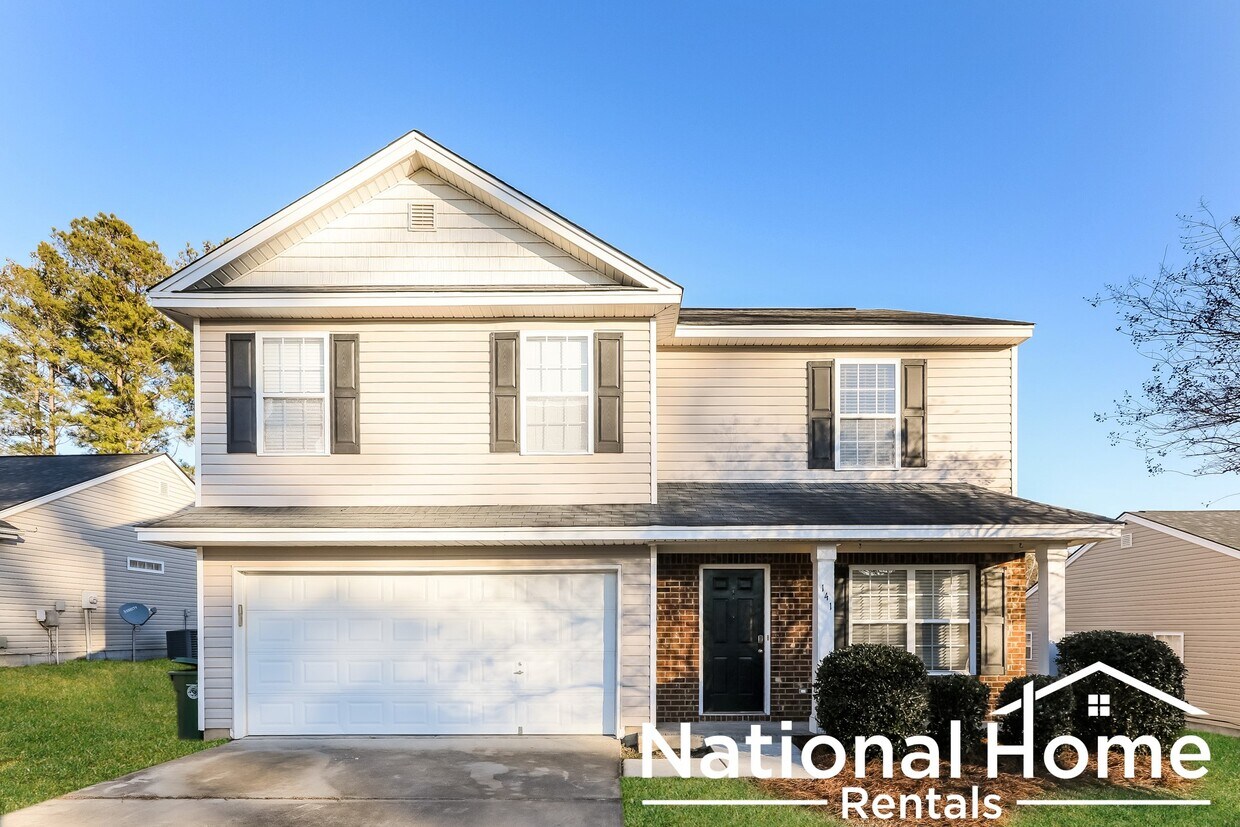 Primary Photo - 141 Kingston Ridge Dr