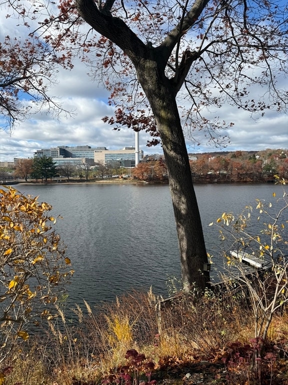 Foto del edificio - 67 N Quinsigamond Ave