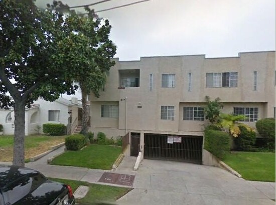 Building Photo - 515 S Belmont St