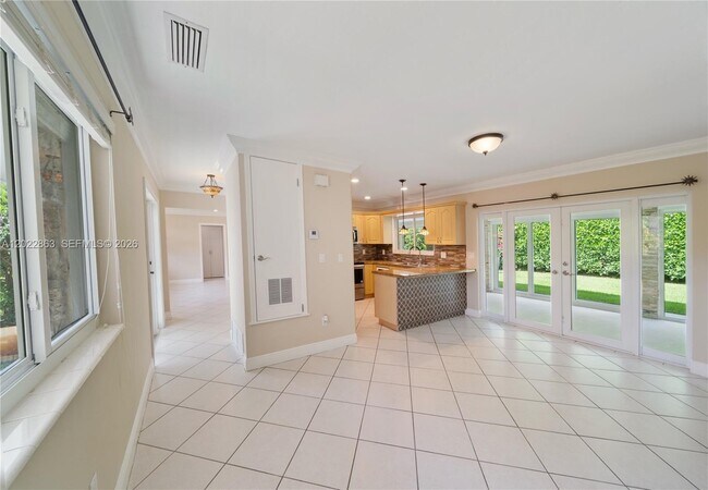 Building Photo - 7632 SW 96th Ct
