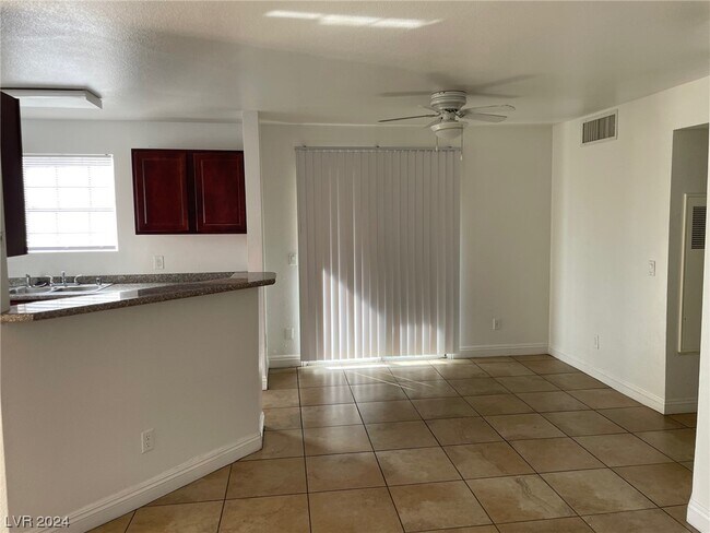 Building Photo - 2801 N Rainbow Blvd