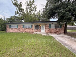 Building Photo - 11032 Bluehill Dr