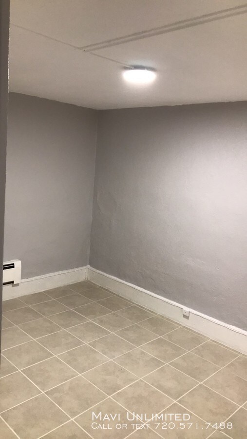 Foto del edificio - 1381 S Logan St