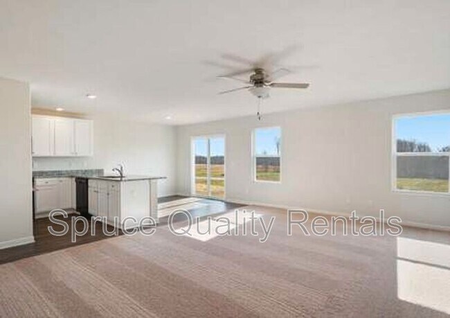 Foto del edificio - 4007 Meredith Woods Ln