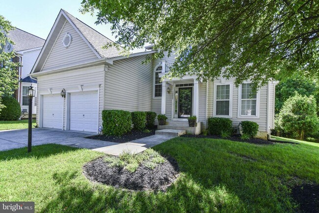 Building Photo - 13003 Belle Meade Trace