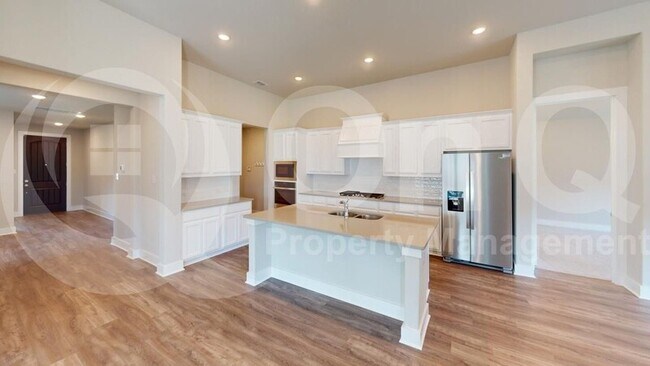 Building Photo - 2600 Briarhurst Ct